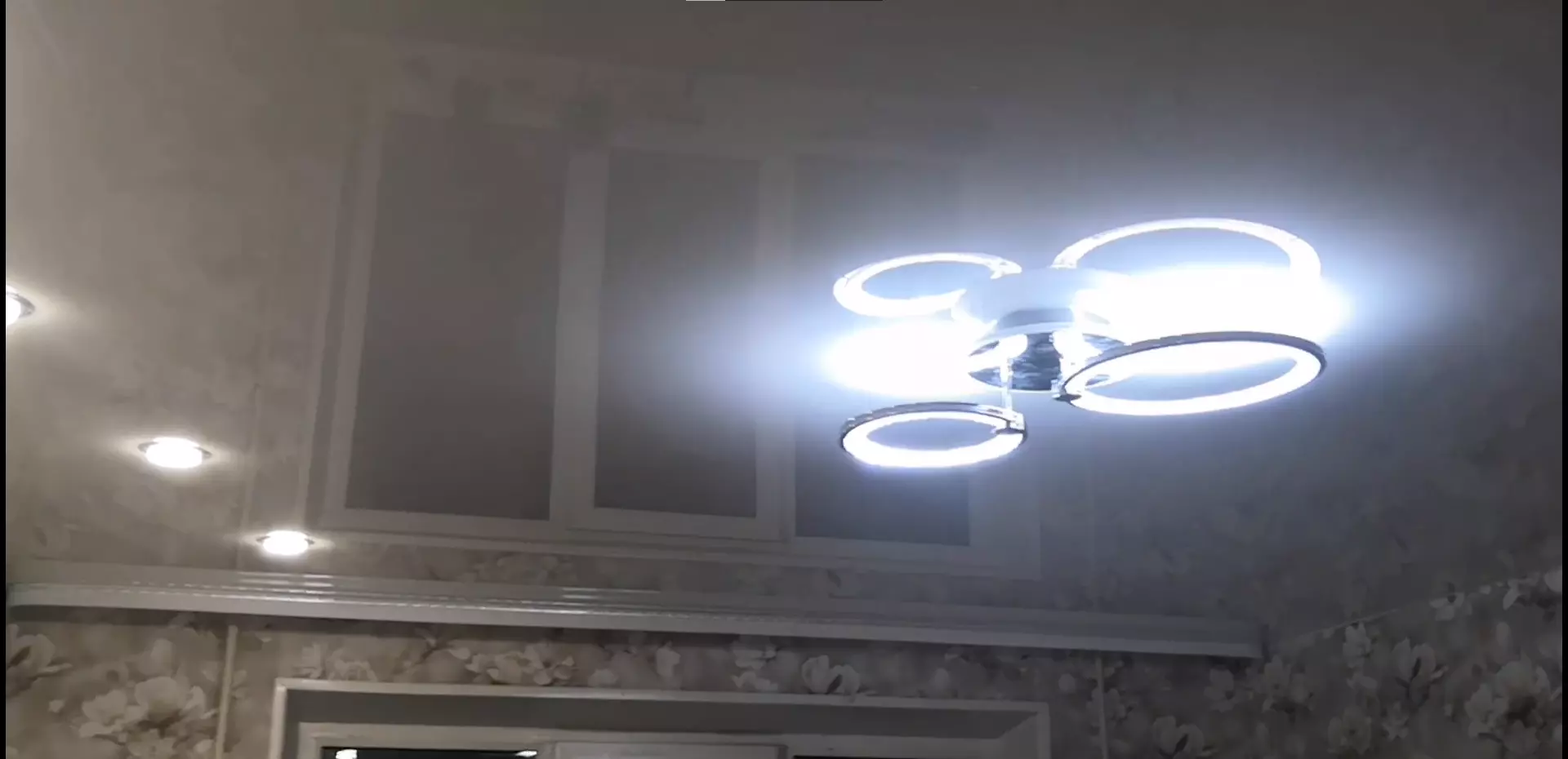 Энгельс, площадь Свободы, 7, фото 1