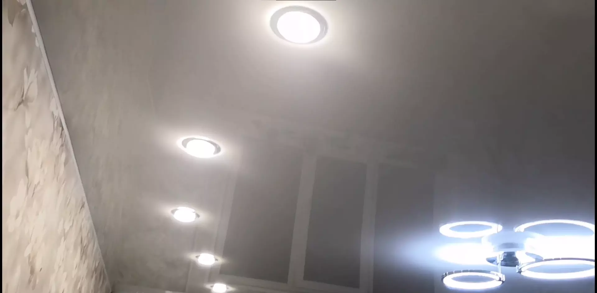 Энгельс, площадь Свободы, 7, фото 2